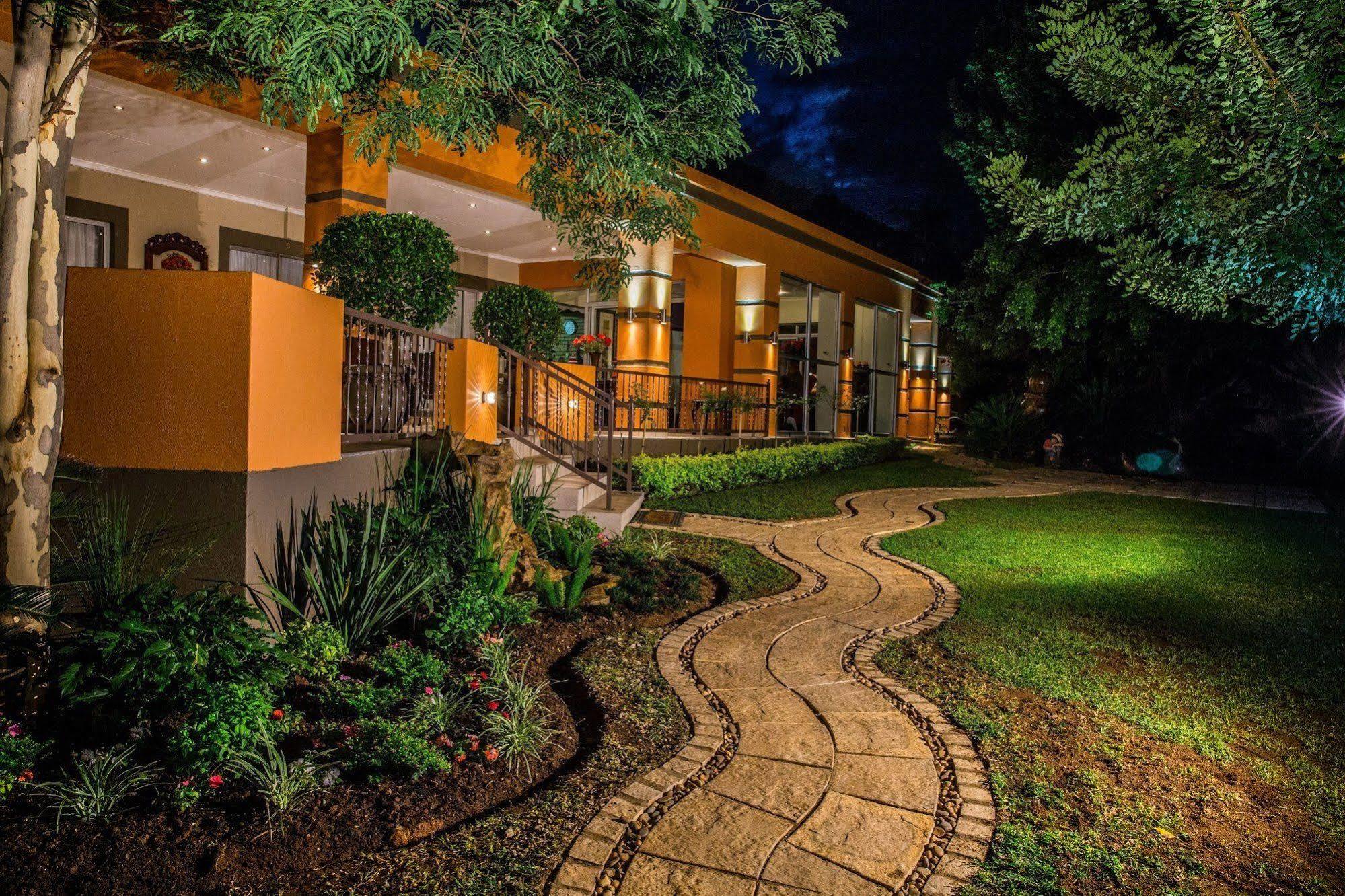 Home Guesthouse Rustenburg Exterior foto